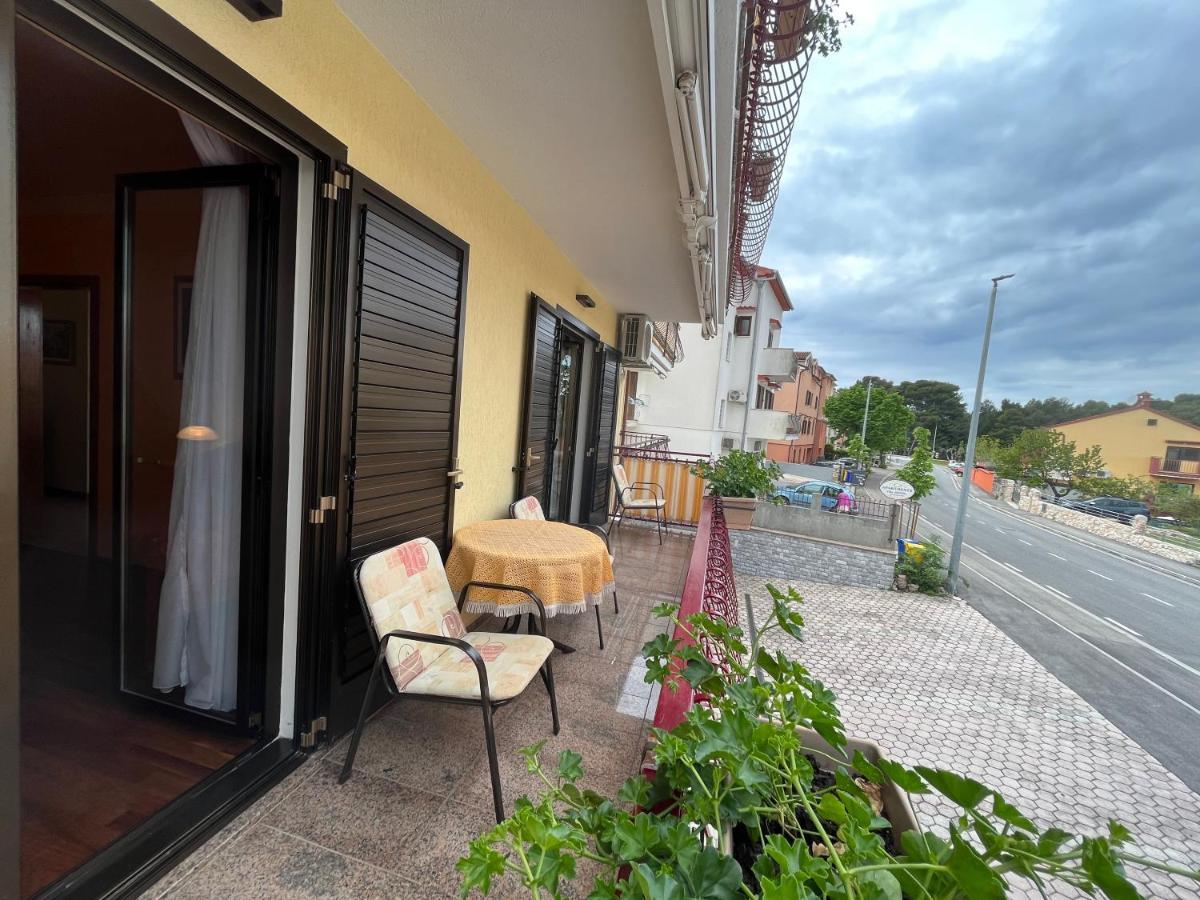 Holiday Apartments Sonne רוביני מראה חיצוני תמונה